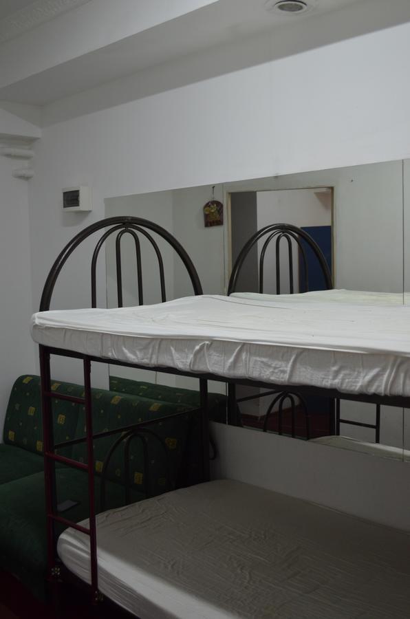 Asia Hostel Almaty Værelse billede