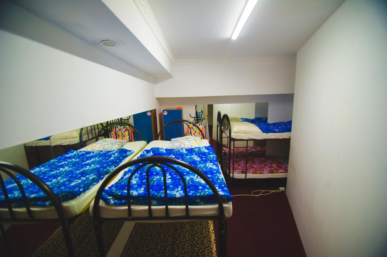 Asia Hostel Almaty Eksteriør billede